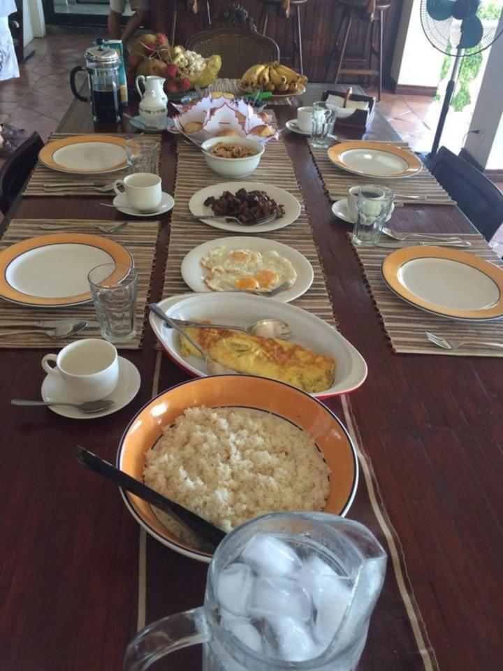 Ataalaya Farmhouse Batangas Екстериор снимка